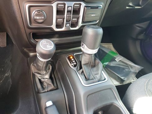 New 2026 Jeep Gladiator Sport image 18