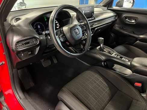 Used 2024 Honda HR-V Sport image 19