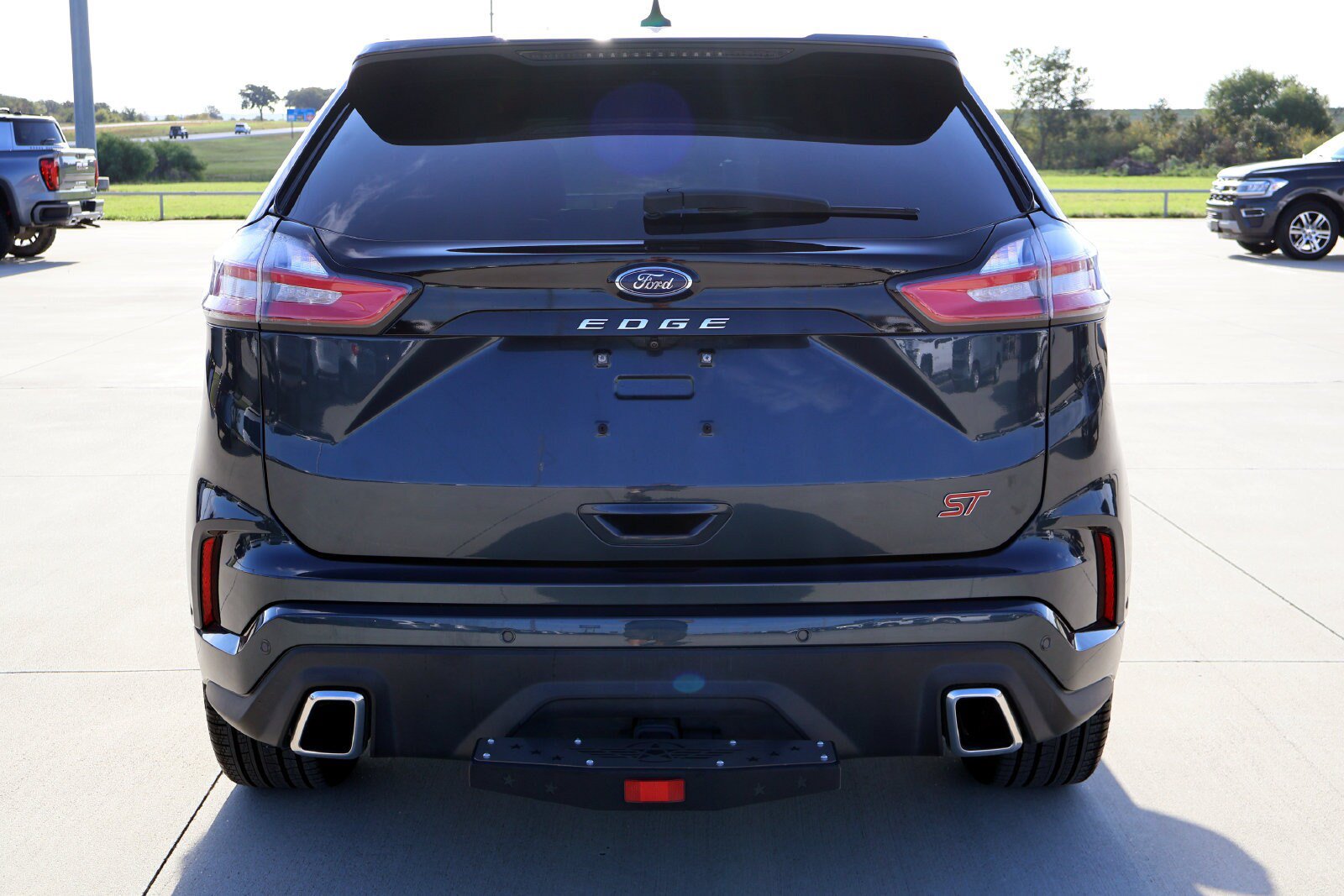 Used 2022 Ford Edge ST w/ Equipment Group 401A AWD/4WD image 7