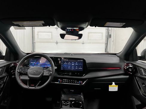 New 2026 Chevrolet Equinox RS AWD/4WD image 38