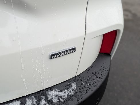 New 2026 Ford Escape SE w/ PHEV Premium Package image 33