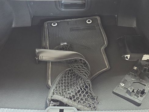 Used 2023 Lexus ES 350 w/ Accessory Package (Z1) image 23