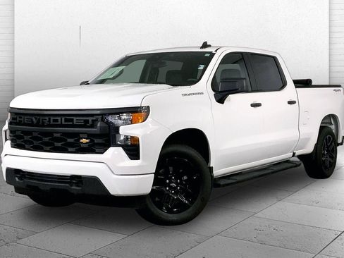 Used 2024 Chevrolet Silverado 1500 Custom AWD/4WD image 12