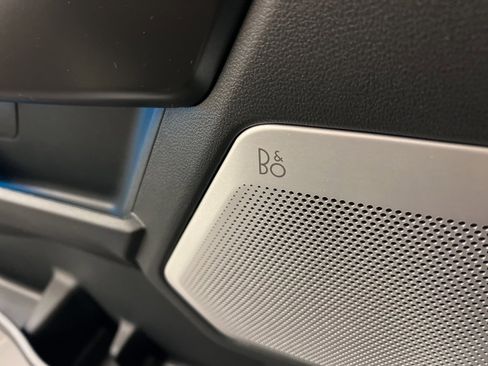 New 2025 Ford F150 Lariat w/ Equipment Group 502A High image 32