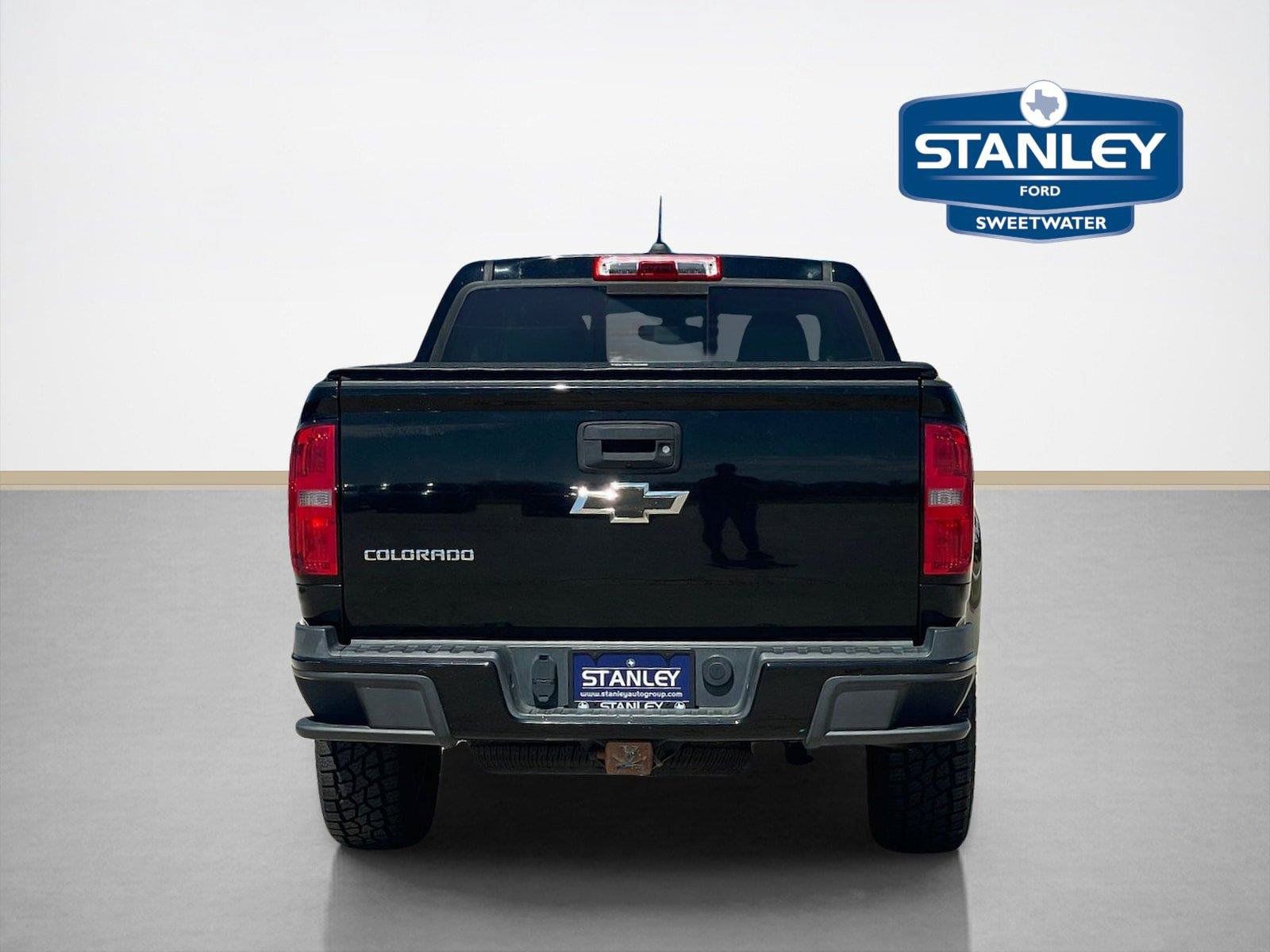 Used 2016 Chevrolet Colorado Z71 AWD/4WD image 7