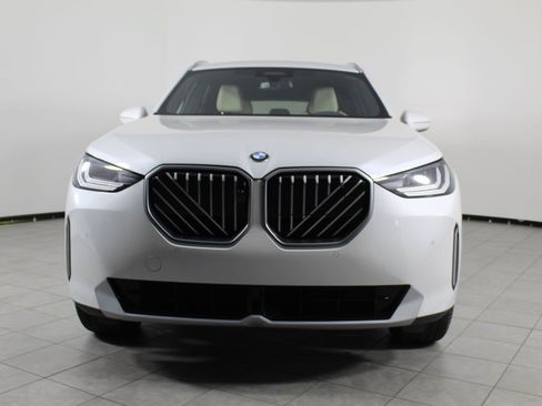 New 2026 BMW X3 xDrive30 w/ Premium Package image 6