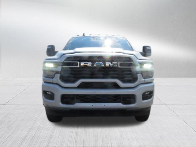 New 2026 RAM 3500 Big Horn AWD/4WD image 10