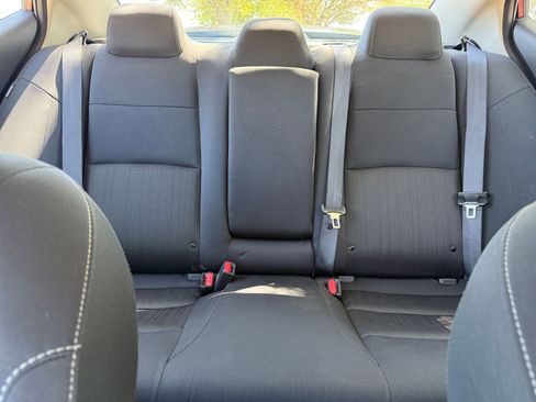 Used 2025 Nissan Altima 2.5 SV FWD image 38