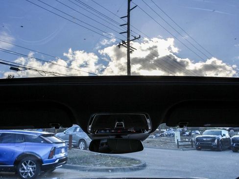 New 2026 Cadillac Lyriq Luxury image 12