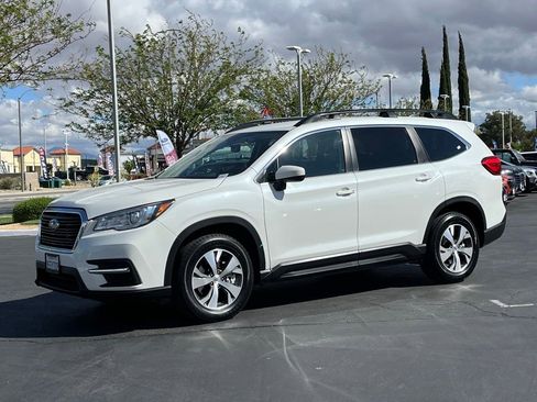 Certified 2022 Subaru Ascent Premium w/ Convenience Package AWD/4WD image 6