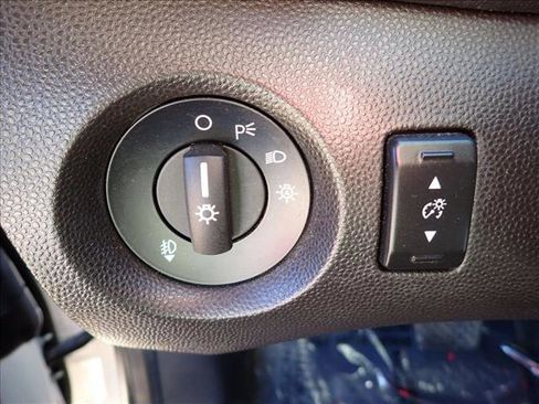 Used 2016 Ford Fiesta SE w/ Equipment Group 201A image 13