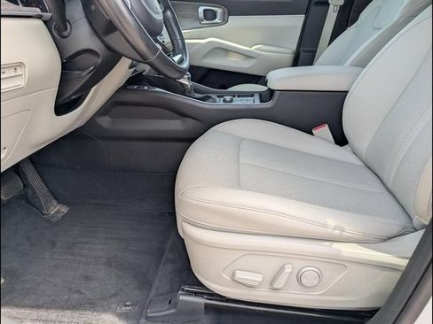 Used 2023 Kia Sorento X-Line EX AWD/4WD image 9