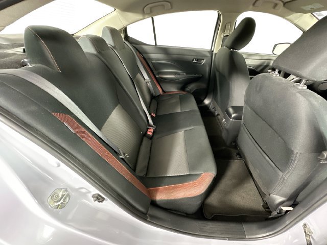 Used 2024 Nissan Versa SR FWD image 25