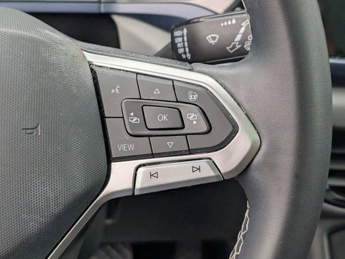 Used 2022 Volkswagen Taos SE image 22