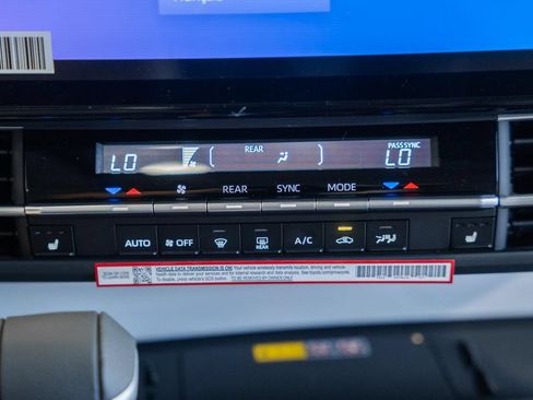 New 2026 Toyota Sienna XLE FWD image 23