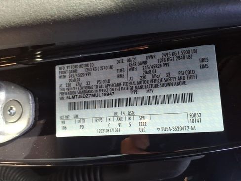 Used 2021 Lincoln Corsair Grand Touring image 32