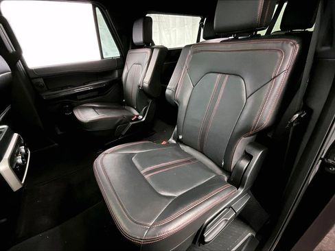 Used 2022 Ford Expedition Max Limited image 25