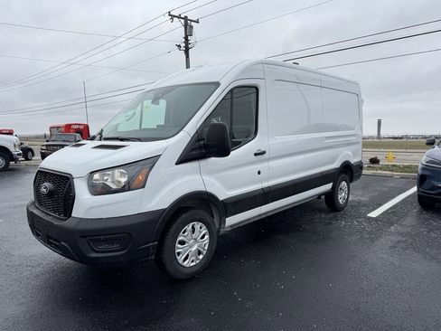 New 2026 Ford Transit 250 148 Medium Roof image 16