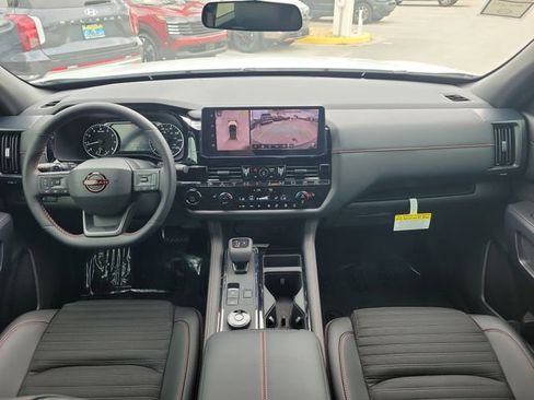 New 2026 Nissan Pathfinder Rock Creek AWD/4WD image 14