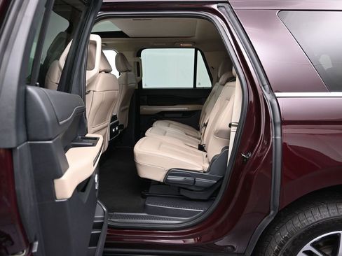 Used 2024 Ford Expedition Max Limited image 24