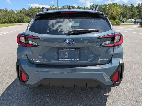 Certified 2025 Subaru Crosstrek 2.0i Premium image 6