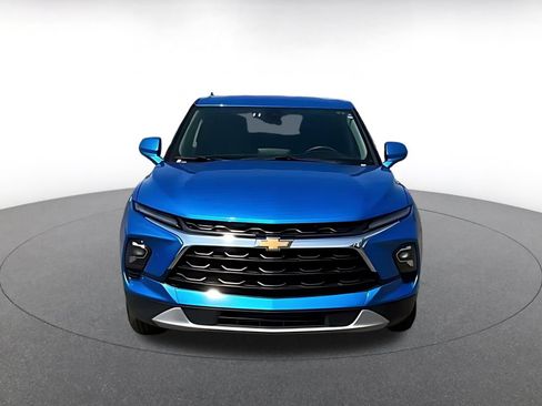 Used 2026 Chevrolet Blazer LT FWD image 3