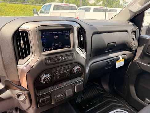 New 2026 Chevrolet Silverado 2500 W/T w/ WT Convenience Package AWD/4WD image 17