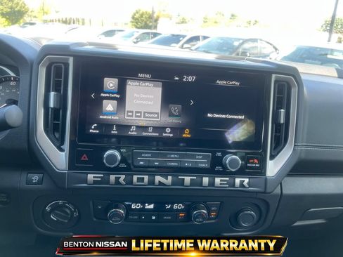 Certified 2026 Nissan Frontier SV w/ All-Weather Content Package AWD/4WD image 17