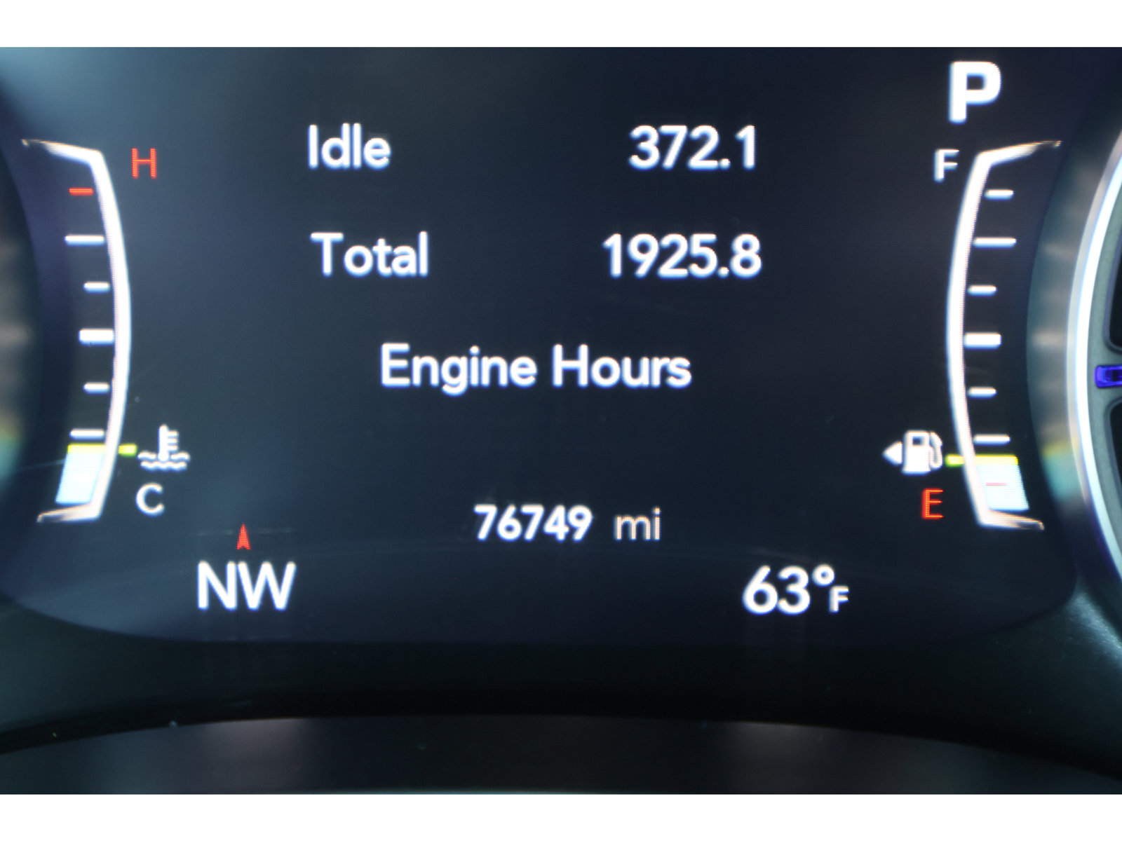 Used 2024 Chrysler Pacifica Touring-L FWD image 31