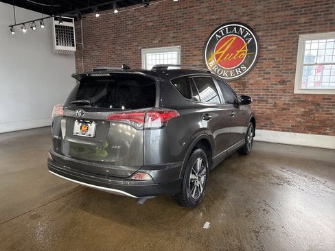 Used 2016 Toyota RAV4 XLE image 15