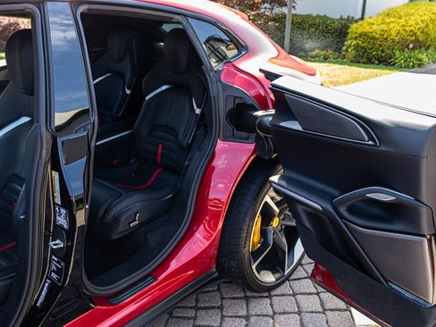 Used 2023 Ferrari Purosangue AWD/4WD image 47