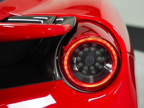 Used 2020 Ferrari 488 Pista Spider image 26