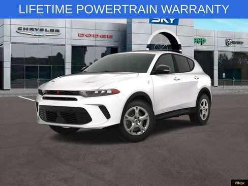 Used 2025 Dodge Hornet GT image 1