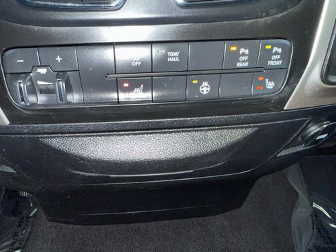 Used 2017 RAM 1500 Big Horn image 15