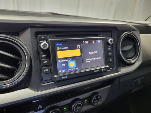 Used 2018 Toyota Tacoma SR5 image 24