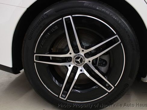 Used 2025 Mercedes-Benz E 450 4MATIC Sedan image 12