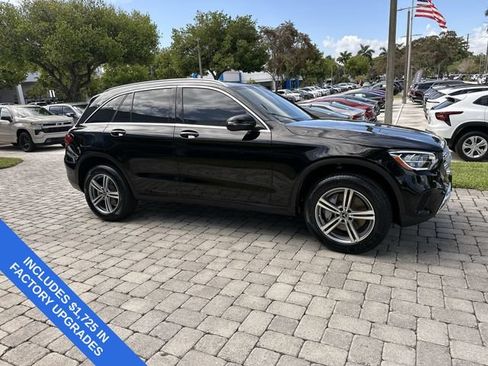 Used 2022 Mercedes-Benz GLC 300 w/ Premium Package Lite image 15