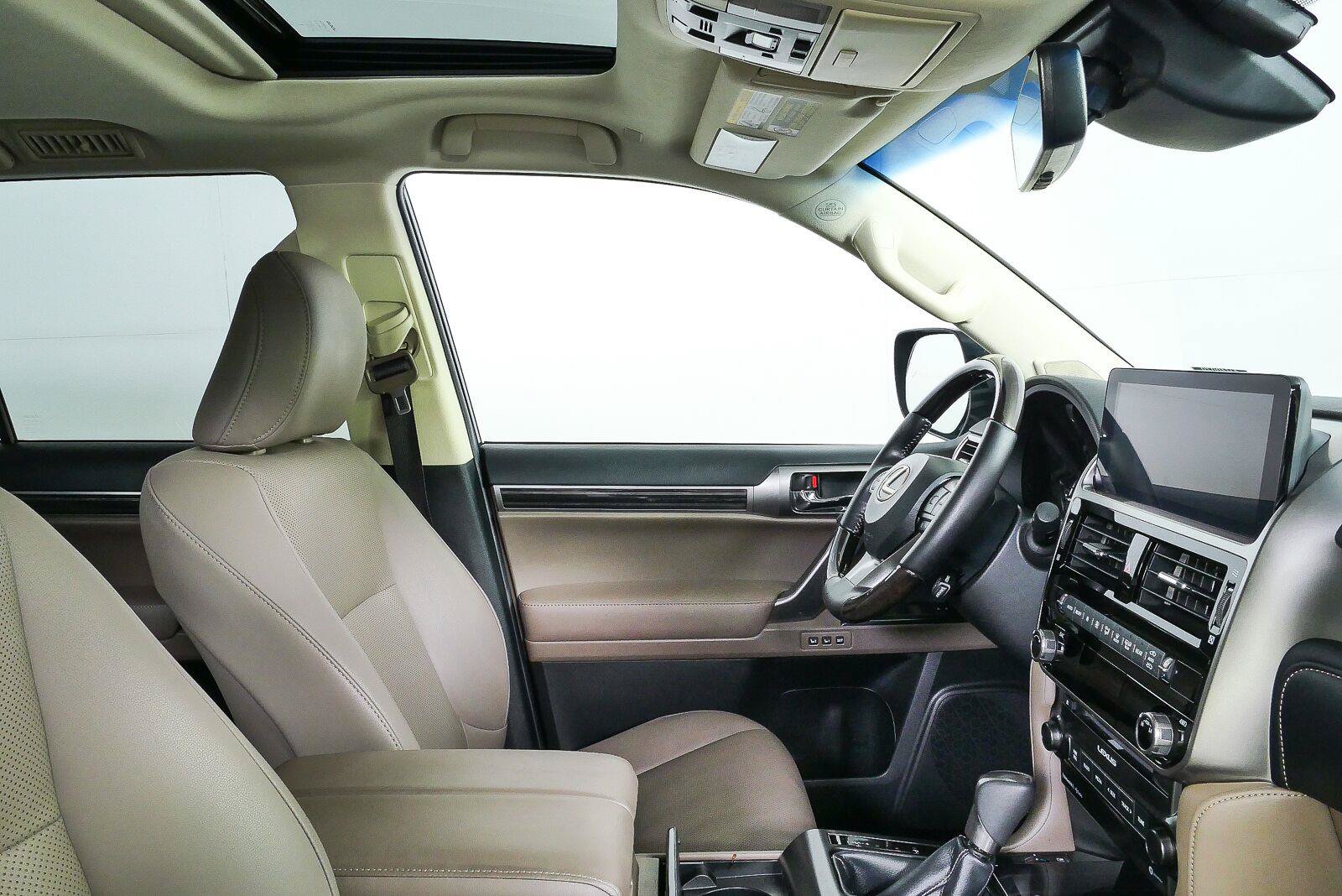 Used 2022 Lexus GX 460 Premium w/ Premium Package AWD/4WD image 19