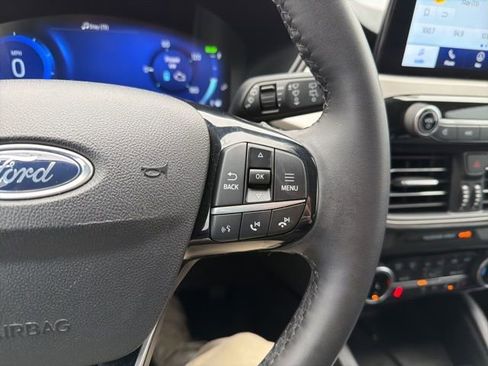 Used 2022 Ford Escape SEL w/ Technology Package image 41