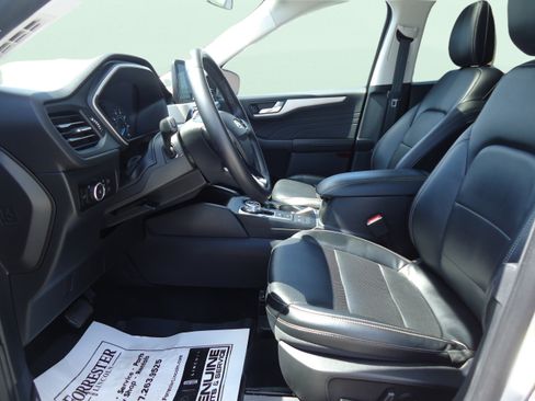 Used 2022 Ford Escape SEL AWD/4WD image 22