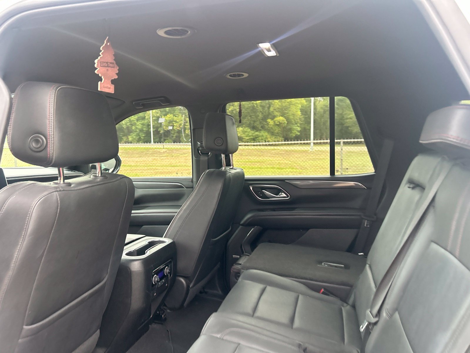 Used 2023 Chevrolet Tahoe RST RWD image 8