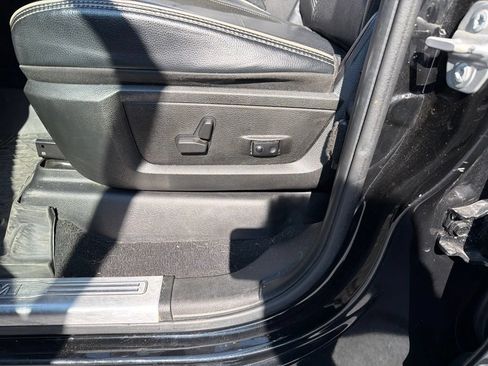 Used 2022 RAM 2500 Laramie AWD/4WD image 18