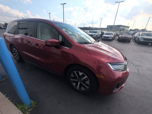 Used 2025 Honda Odyssey EX-L image 18