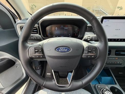 Used 2025 Ford Maverick XLT w/ Equipment Group 301A AWD/4WD image 14