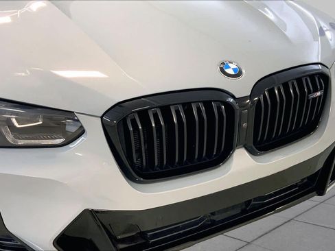 Certified 2023 BMW X4 M40i AWD/4WD image 32