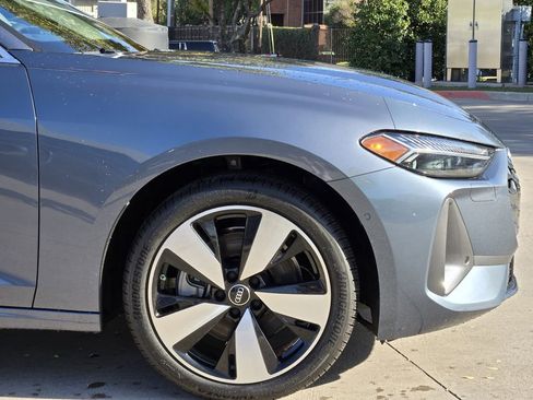 New 2025 Audi A5 2.0T Prestige image 13