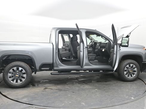 New 2026 Chevrolet Silverado 2500 Custom w/ Custom Value Package AWD/4WD image 45