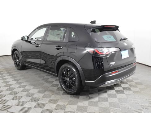 New 2026 Honda HR-V Sport image 8