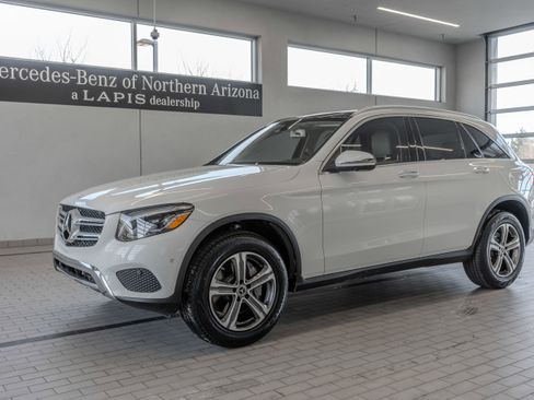 Used 2018 Mercedes-Benz GLC 300 GLC 300 image 3