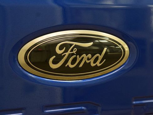 Used 2026 Ford F250 Lariat w/ Black Appearance Package AWD/4WD image 19